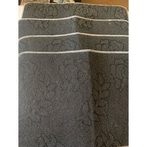 Reversible Non-Slip Bath Mat Set Of 4 Black & Beige Textured Design